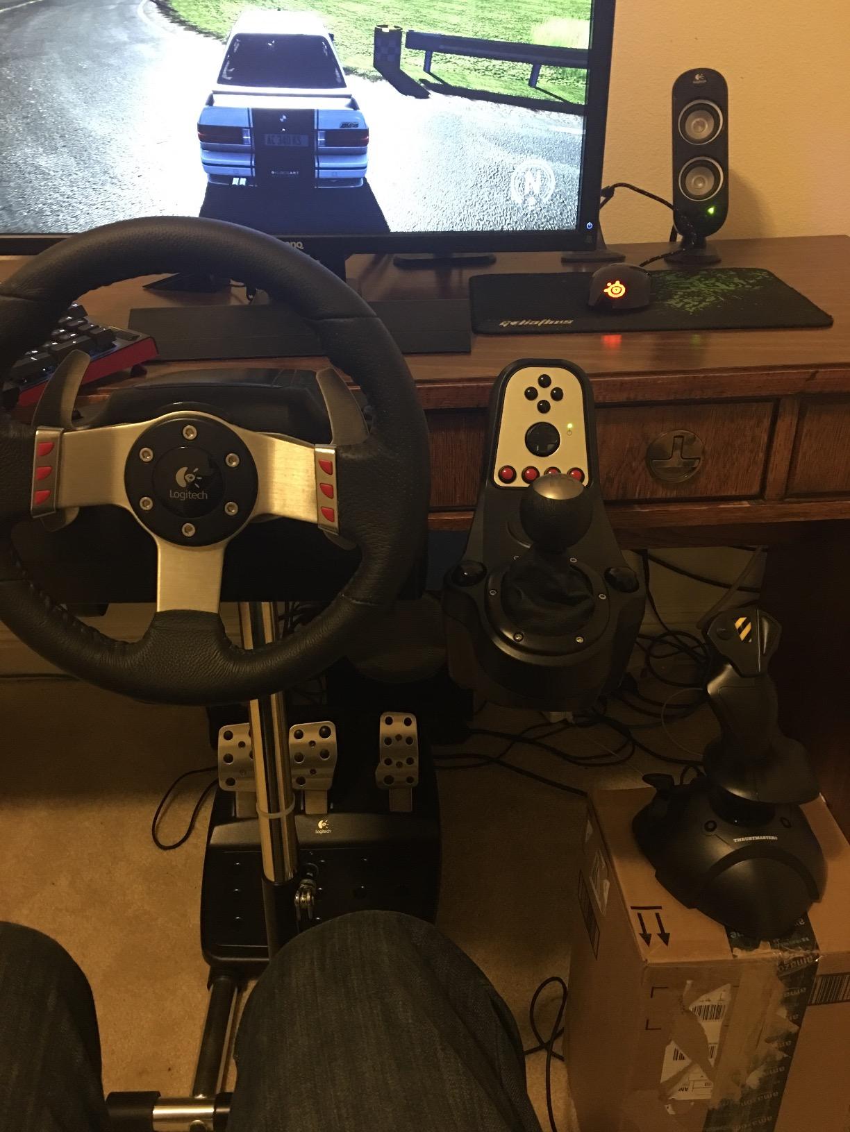 Thrustmaster USB Joystick (Windows) customer photo 1
