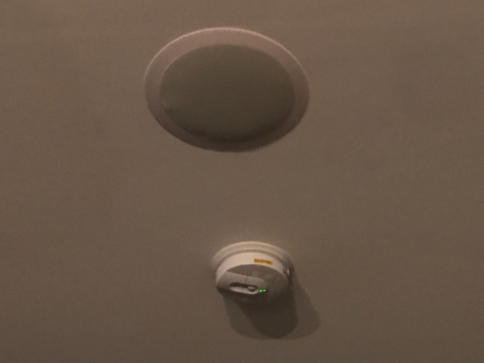 Polk Audio MC80 2-Way In-Ceiling Speaker, 8