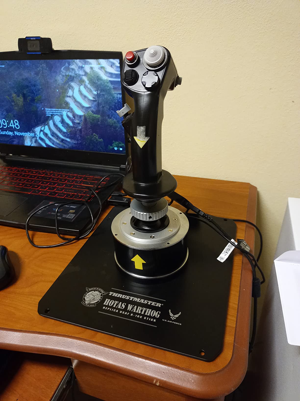 Thrustmaster HOTAS Warthog A10 Replica Flight Stick & Throttle Set - PC customer photo 2
