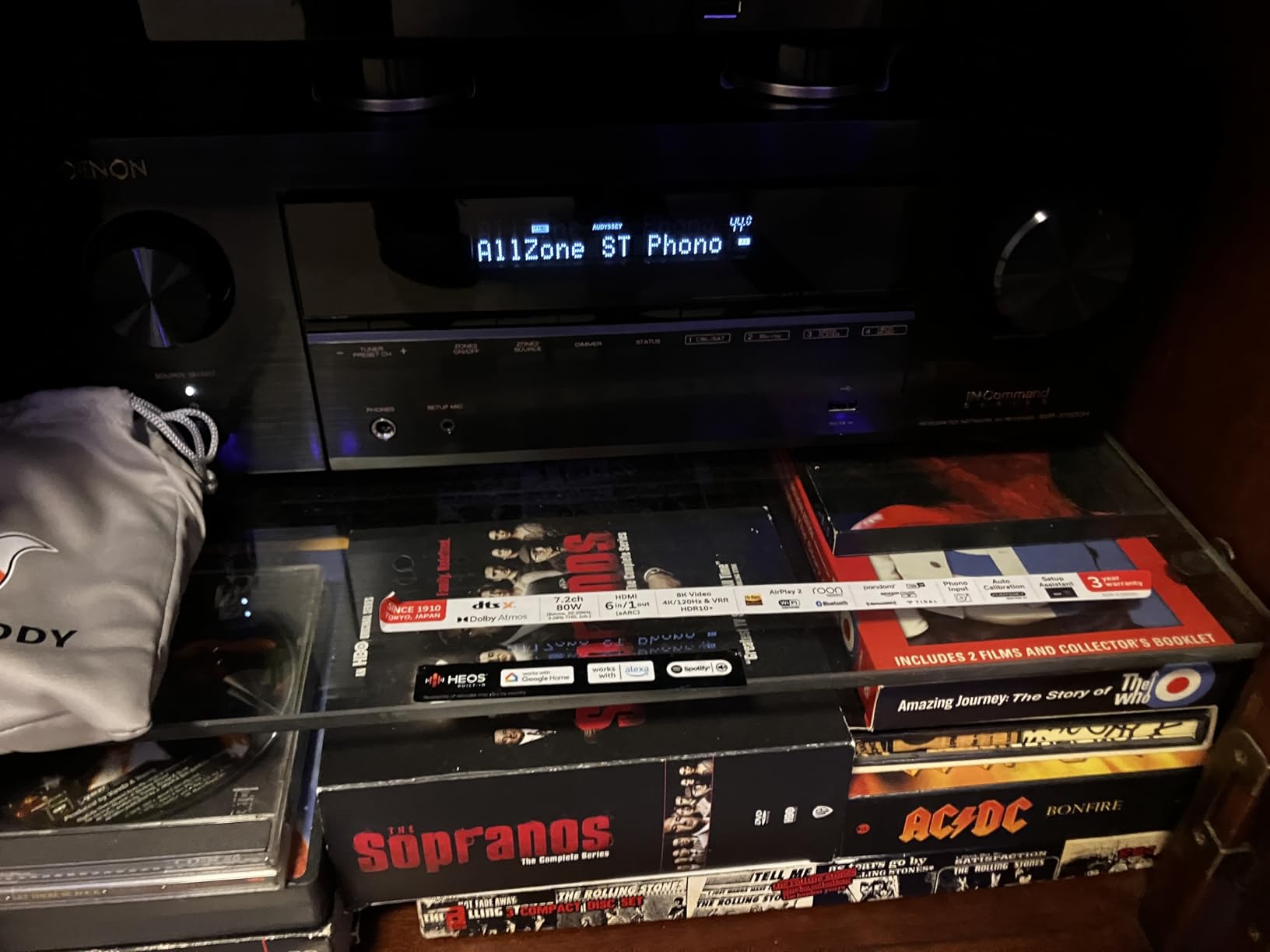 Klipsch Reference Series RB-81 II Bookshelf Speaker (Black) customer photo 2