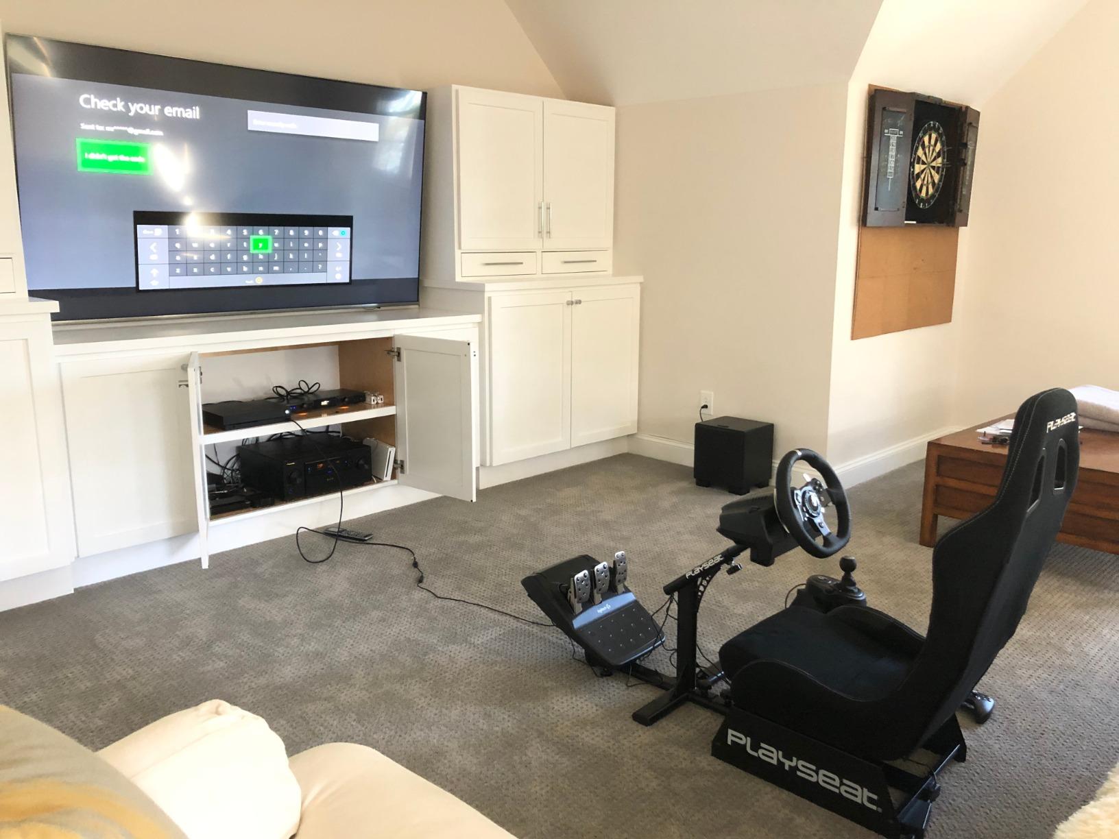 Playseat Evolution - Racing Suède | Adjustable Sim Racing Cockpit customer photo 1