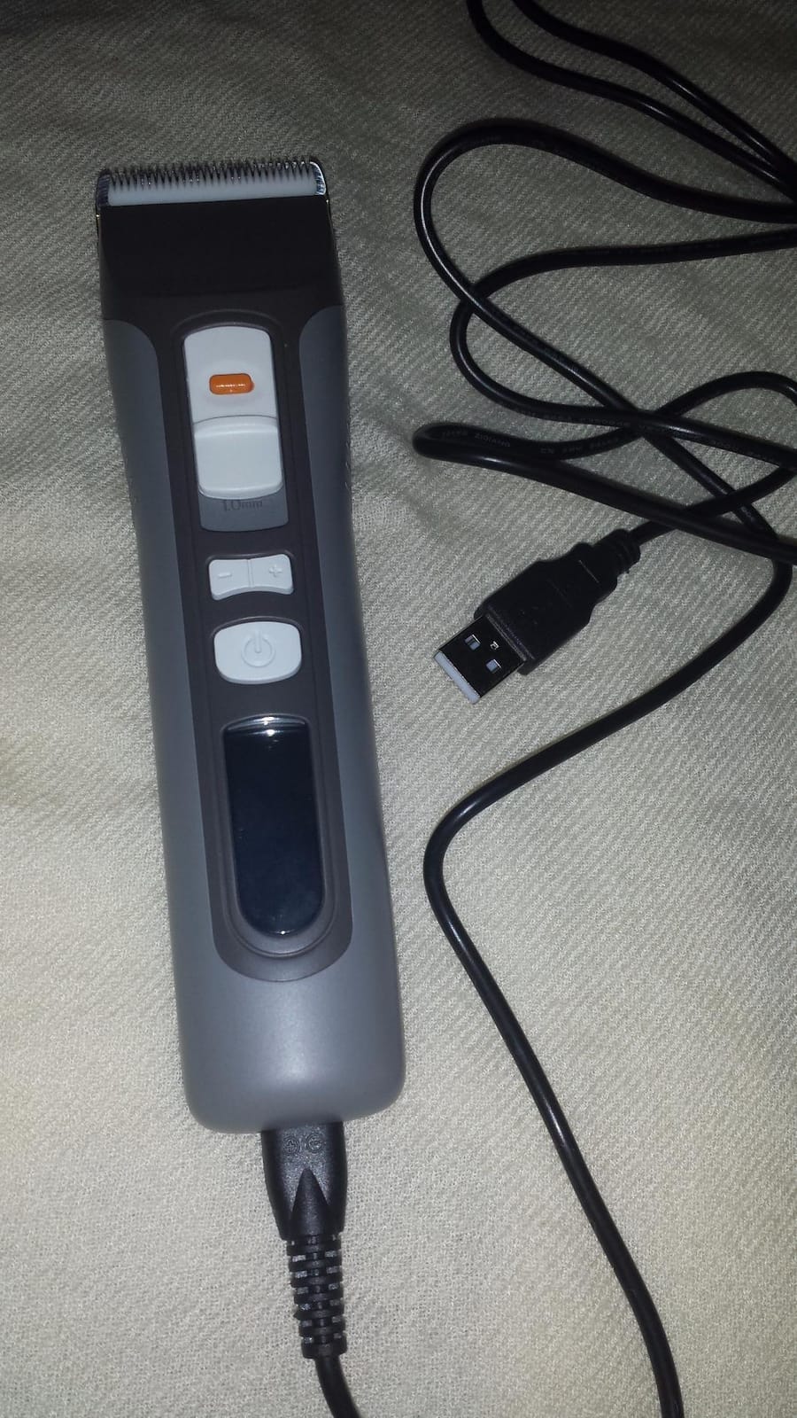 Brio Beardscape V1 Cordless Beard Trimmer for Men with Ceramic Blade, Gray customer photo 1
