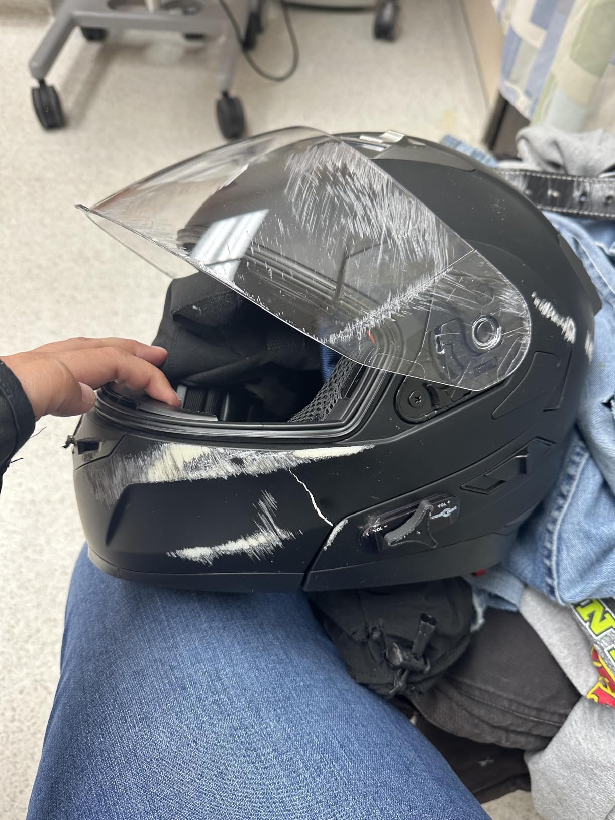 ILM Bluetooth Integrated Modular Motorcycle Helmet 953/953Pro/953Max customer photo 1