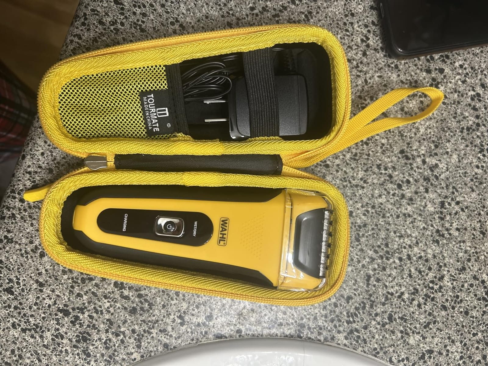 Wahl LifeProof Lithium Ion Electric Foil Shaver with Detail Trimmer for Men customer photo 1
