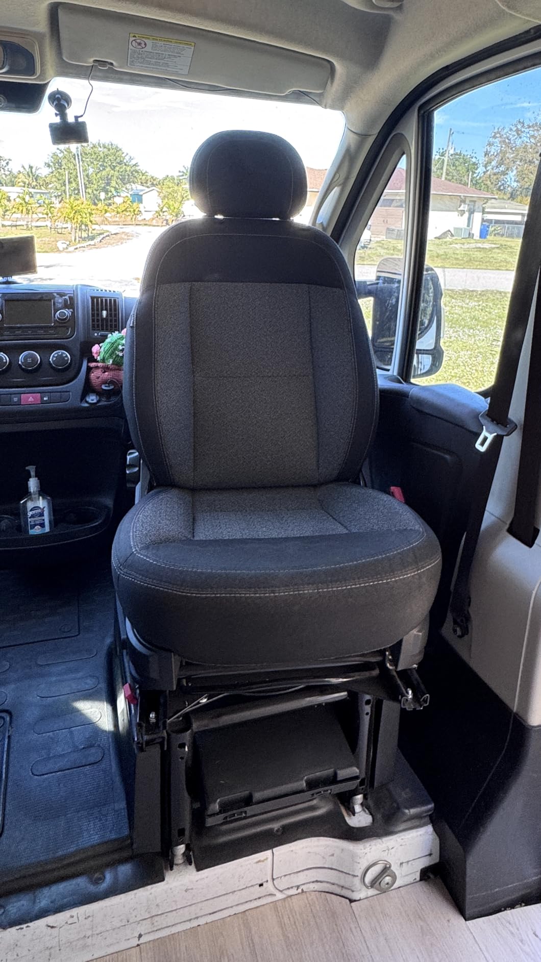 SCOPEMA Passenger Side Seat Swivel for Dodge Ram ProMaster (2013-Current) customer photo 2