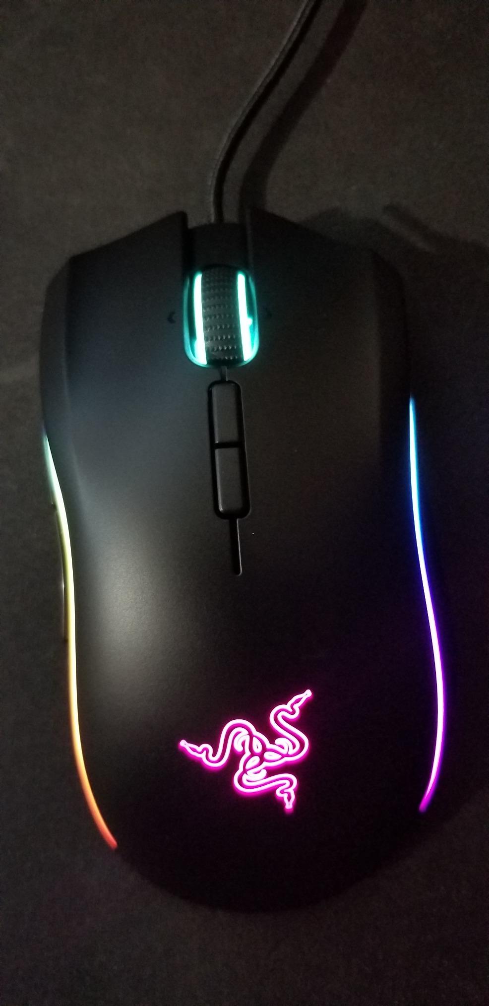 Razer Mamba Elite Gaming Mouse with 16.000 DPI 5G Optical Sensor, 9 Programmable Buttons, Ergonomic Form Factor, Powered Chroma customer photo 1