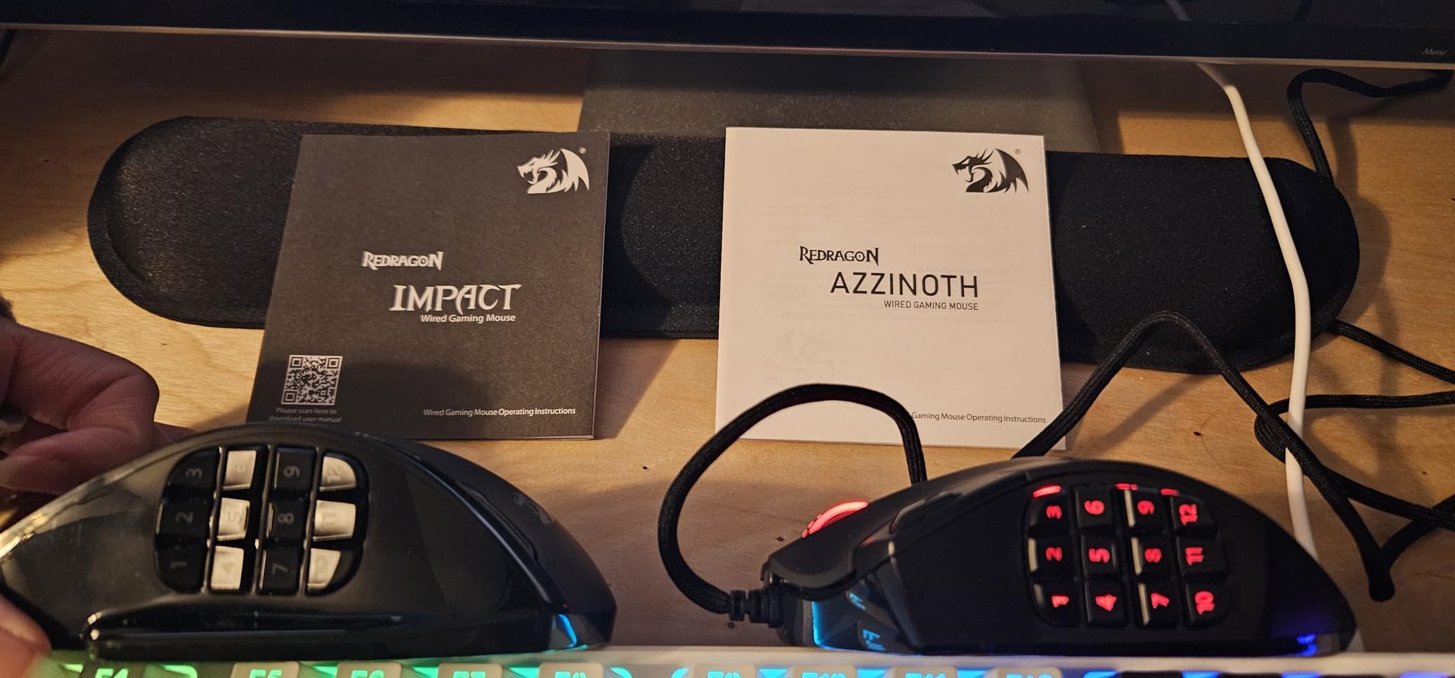 Redragon M908 Wired MMO RGB Gaming Mouse 12400 DPI Remapping Keys customer photo 1