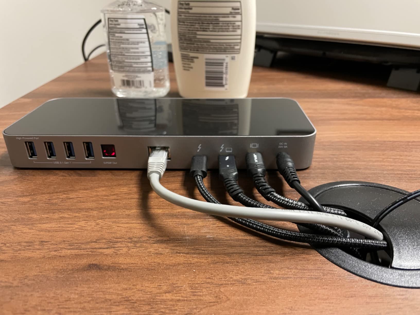 OWC 14-Port Thunderbolt Dock Thunderbolt 40Gb/s Connectivity Solution customer photo 2
