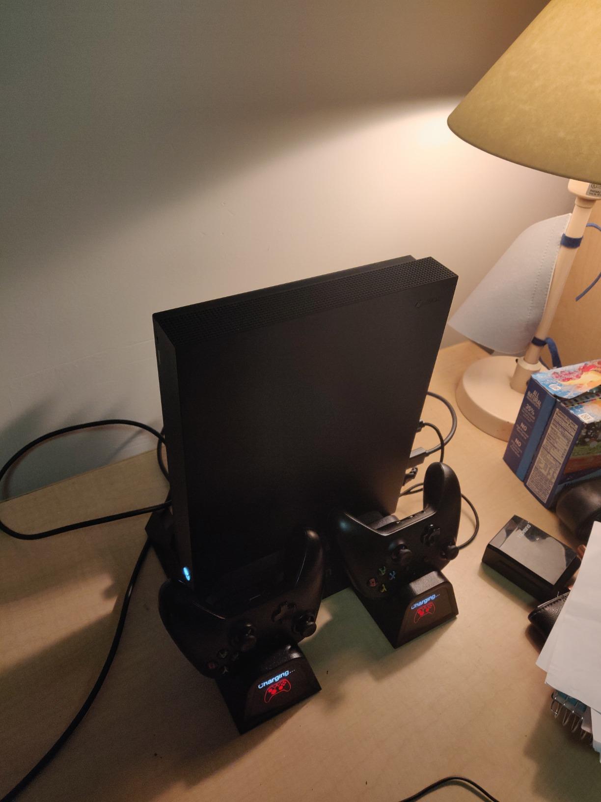Lictin Cooling Fan Charging Station for Xbox Series X Console & Controller customer photo 1