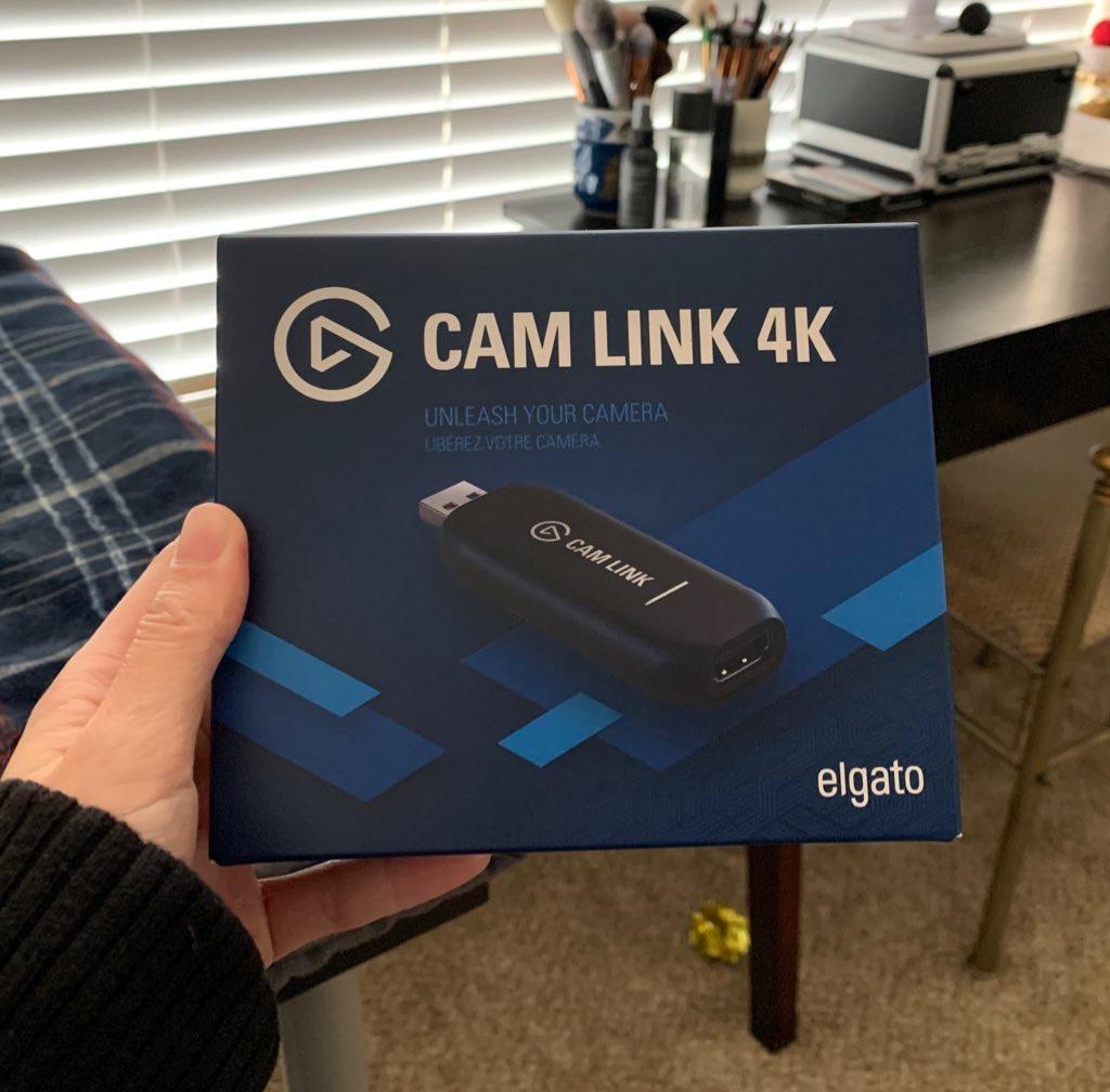 Elgato Cam Link 4K Capture Card for DSLR, Camcorder, Action Cam, USB-A Connector, USB 3.0 Hardware Interface, Black, Windows 10/11 and macOS customer photo 2