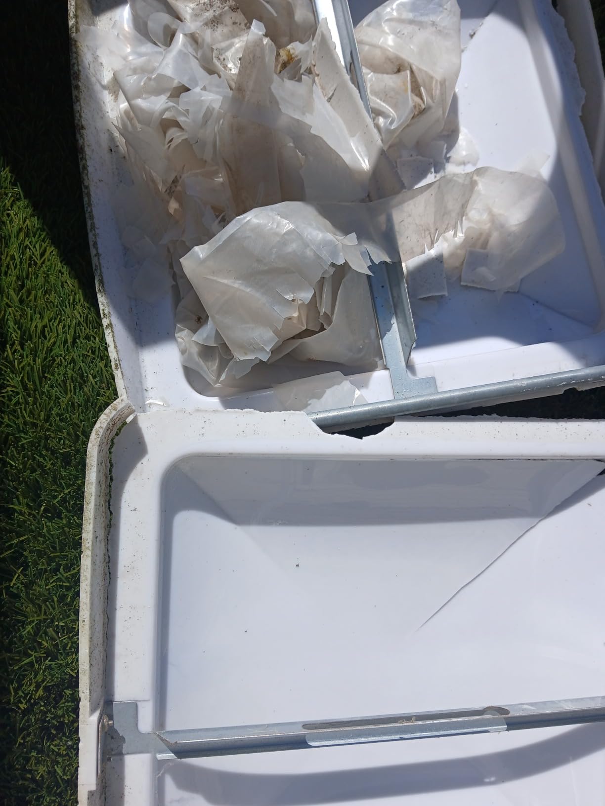Camp'N 14.5 Inch Universal RV Roof Vent for Trailer, Camper, Motorhome - RV Vent Covers for Roof - OEM Lid Replacement (14.5 x 14.5 White 1-Pack) customer photo 1