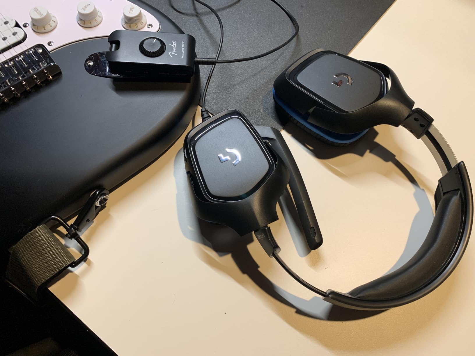 Logitech G432 Wired Gaming Headset - Black customer photo 1