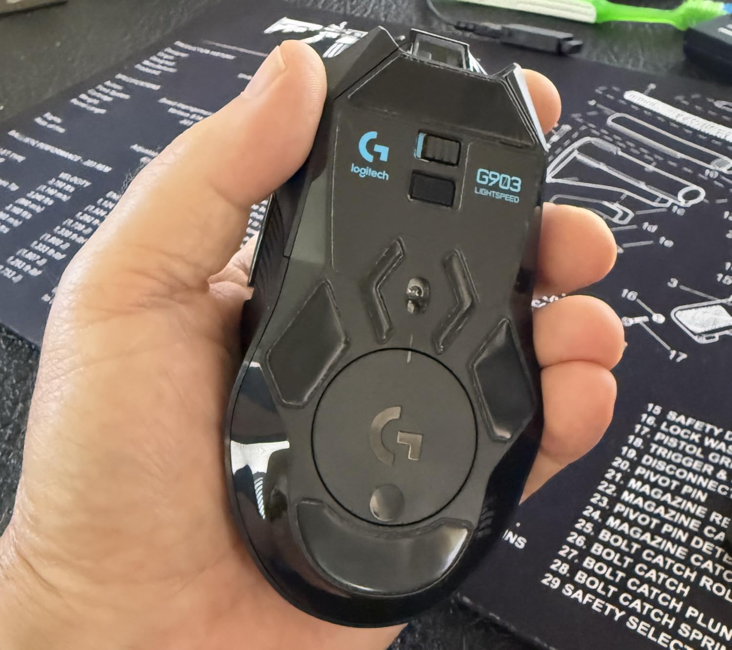 Logitech G903 Lightspeed Wireless Gaming Mouse - Black customer photo 1