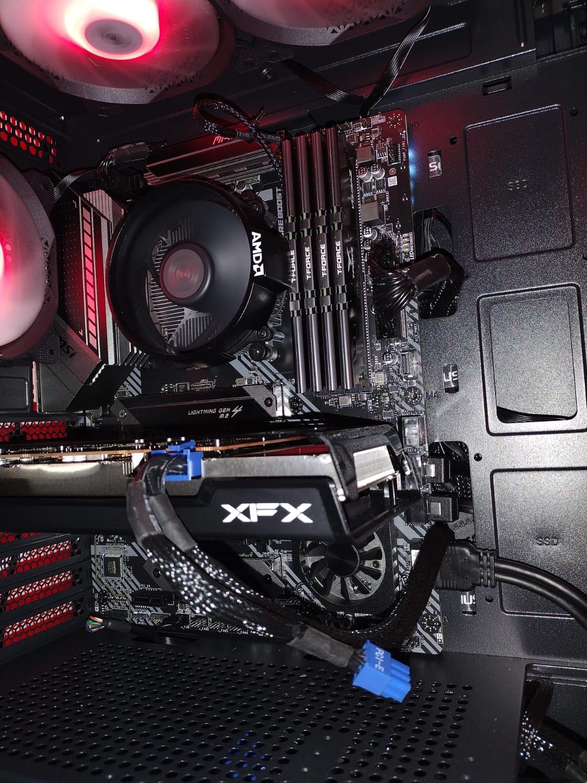 TEAMGROUP T-Force Vulcan Z DDR4 16GB Kit (2x8GB) 3200MHz (PC4-25600) CL16 Desktop Memory Module Ram (Gray) - TLZGD416G3200HC16CDC01 customer photo 1