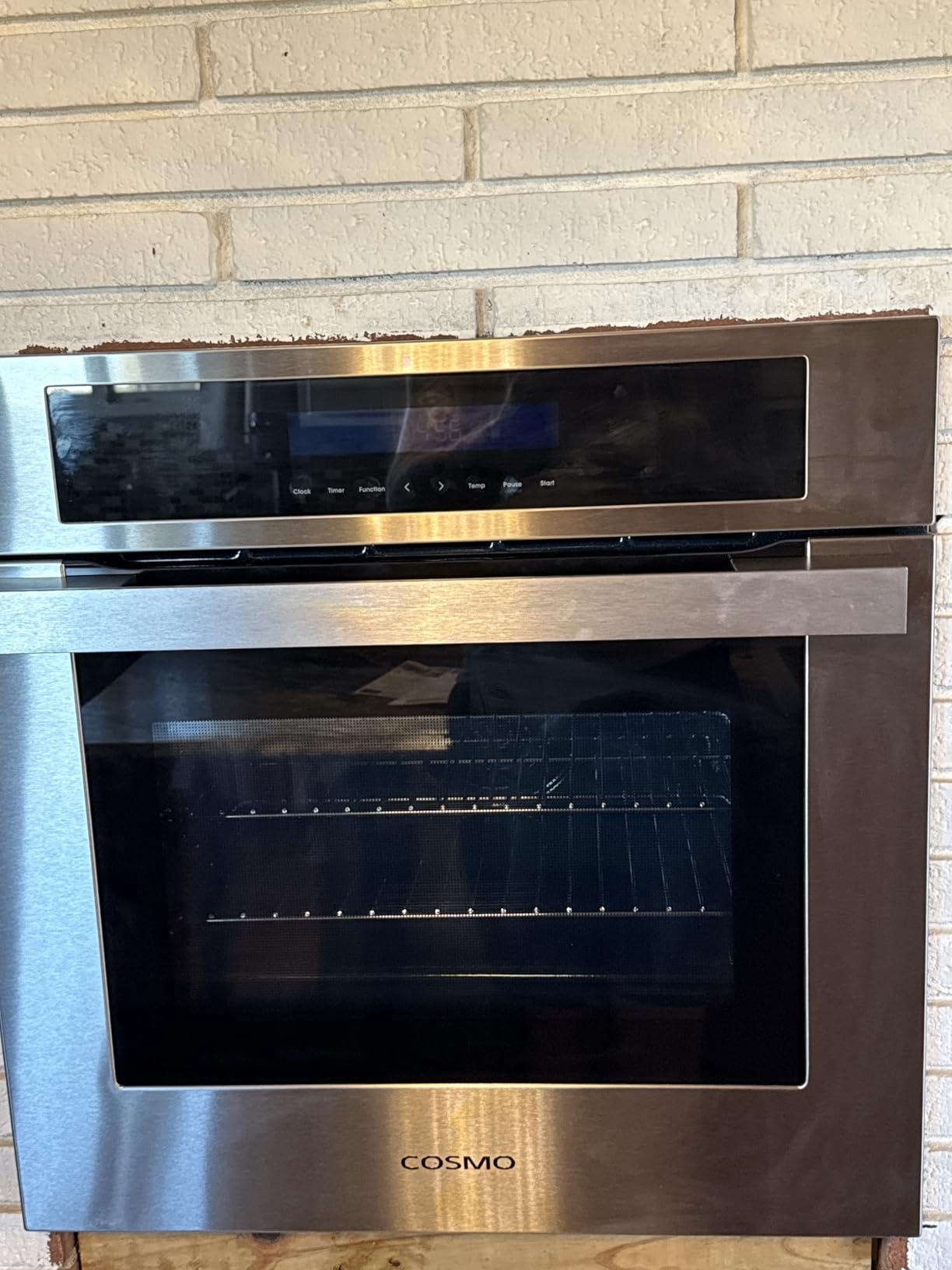 24 in. Lumin Coll 2.9 cu ft Electric Wall Oven, True Convection, Stainless customer photo 2