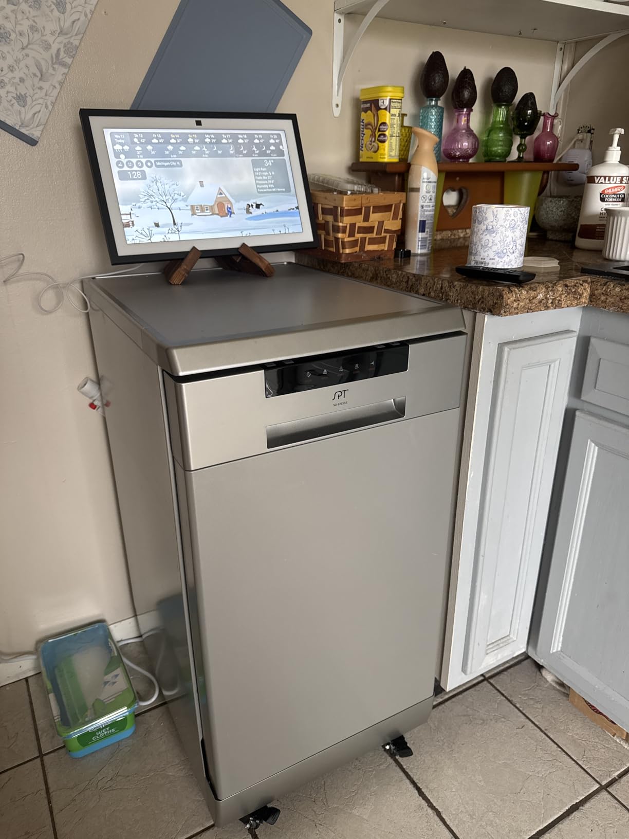 SPT SD-9263SS 18″ Wide Portable Stainless Steel Dishwasher with ENERGY STAR, 6 Wash Programs, 8 Place Settings and Stainless Steel Tub customer photo 1