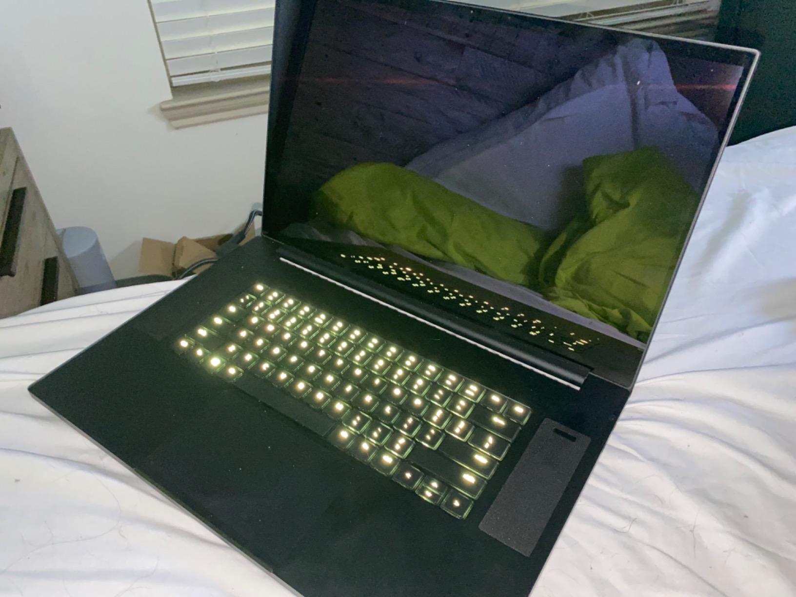 Razer Blade Pro 17 Gaming Laptop 2020: Intel Core i7-10875H 8-Core, NVIDIA GeForce RTX 2080 Super, 17.3