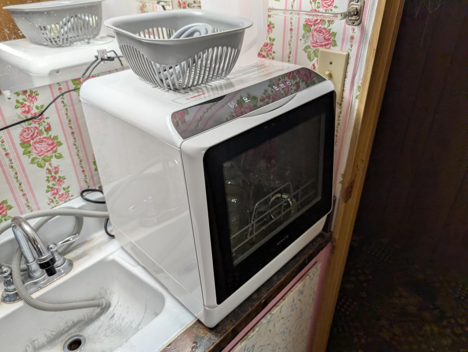 NOVETE Portable Countertop Dishwashers for Small Apartments customer photo 1
