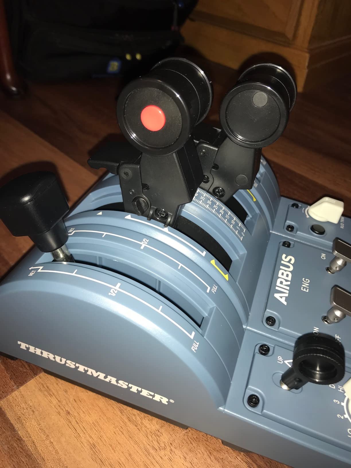 Thrustmaster TCA Quadrant Add-On Airbus Edition - Add on for TCA Quadrant - for PC customer photo 1