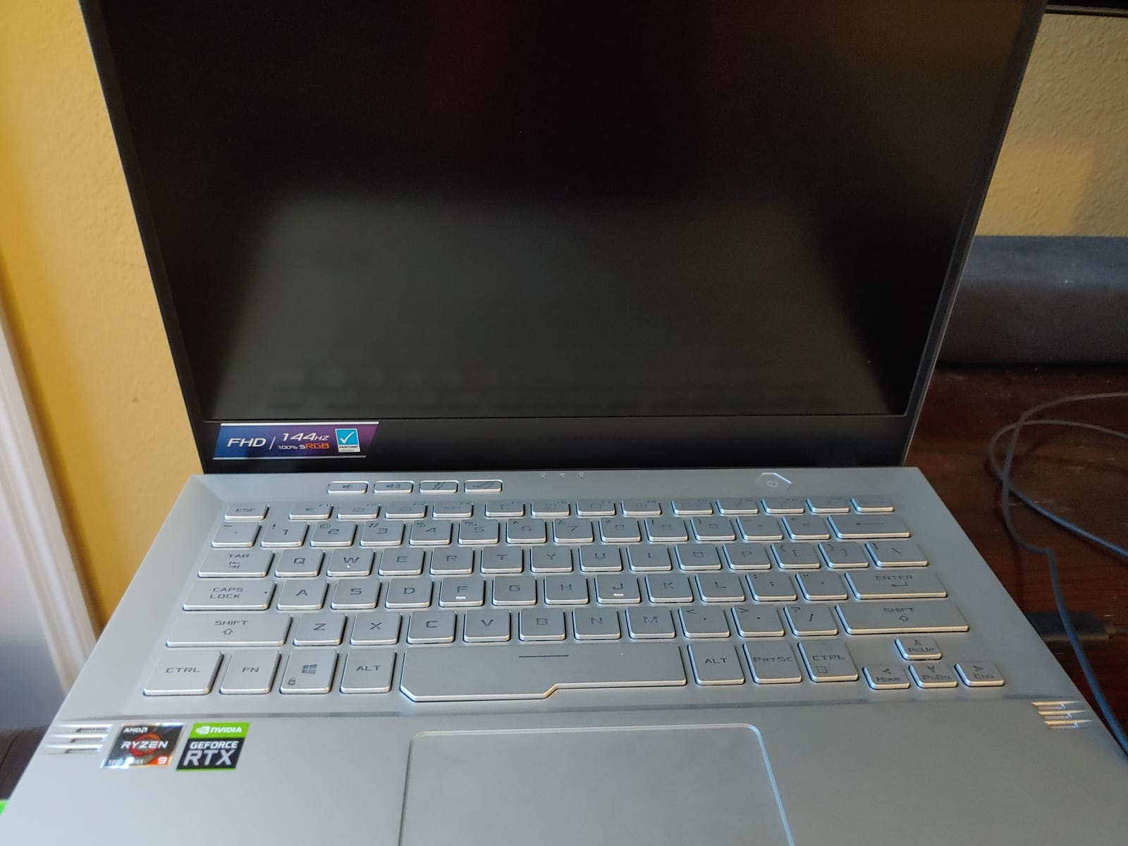 ASUS ROG Zephyrus G14 14