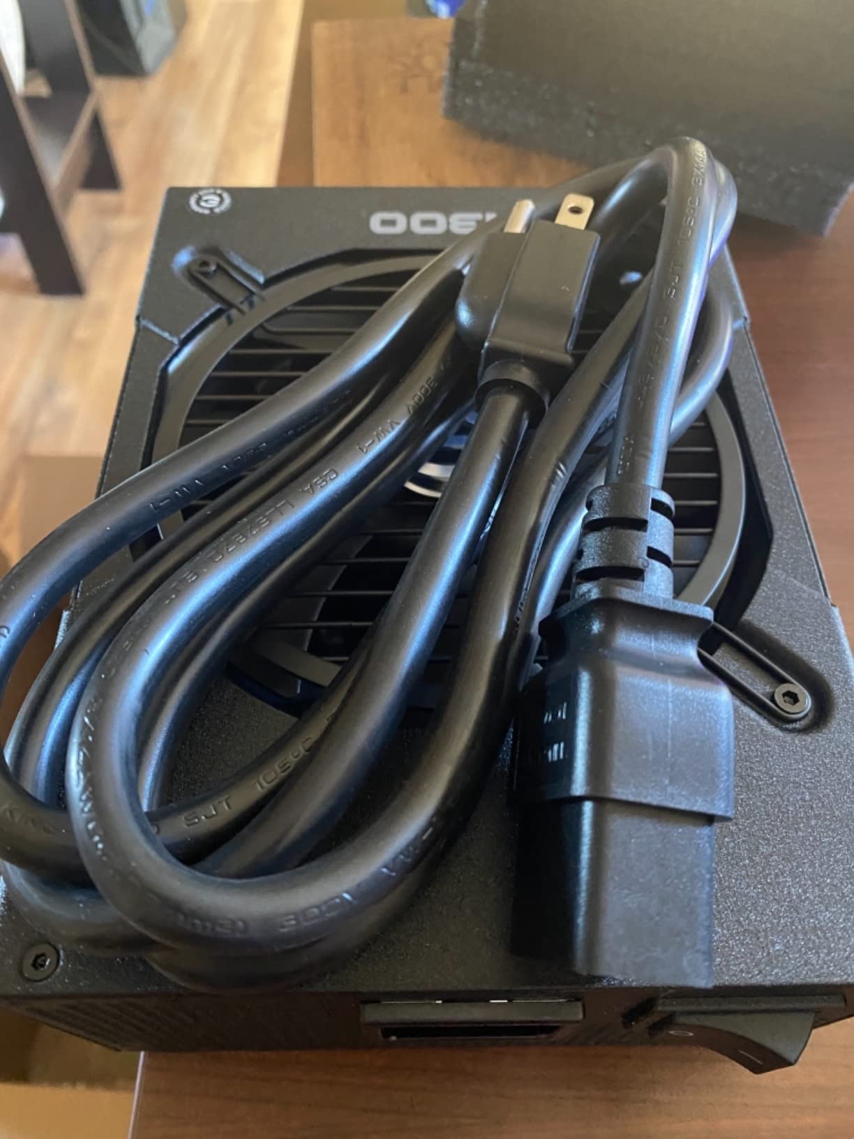EVGA Supernova 1300 G+, 80+ Gold 1300W, Fully Modular, 10 Year Warranty, Includes Free Power On Self Tester, Power Supply 220-GP-1300-X1 customer photo 1