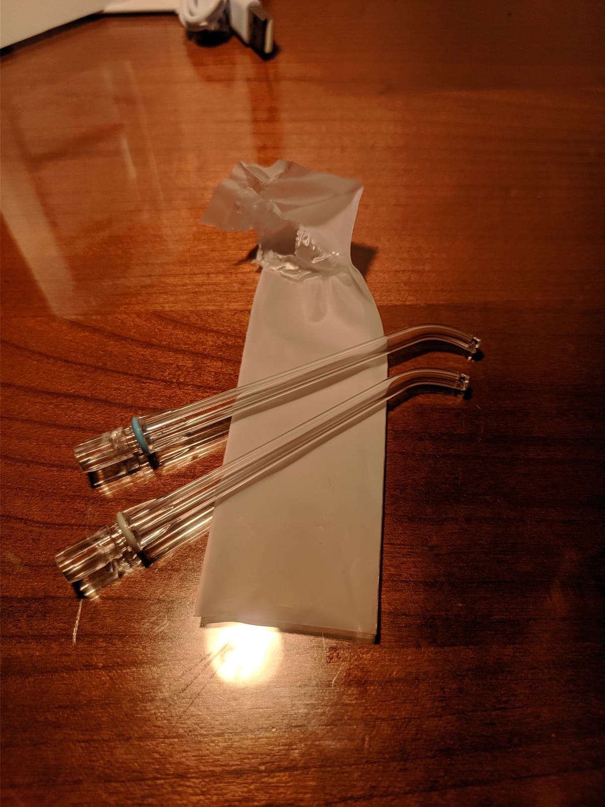 Water Flosser [ Mini Cordless Portable ] Oral Irrigator Water Teeth Cleaner Pick, Telescopic Water Tank, 3 Modes & IPX7 Waterproof, Home & Travel Water Floss for Teeth, Braces Bridges Care (White) customer photo 2