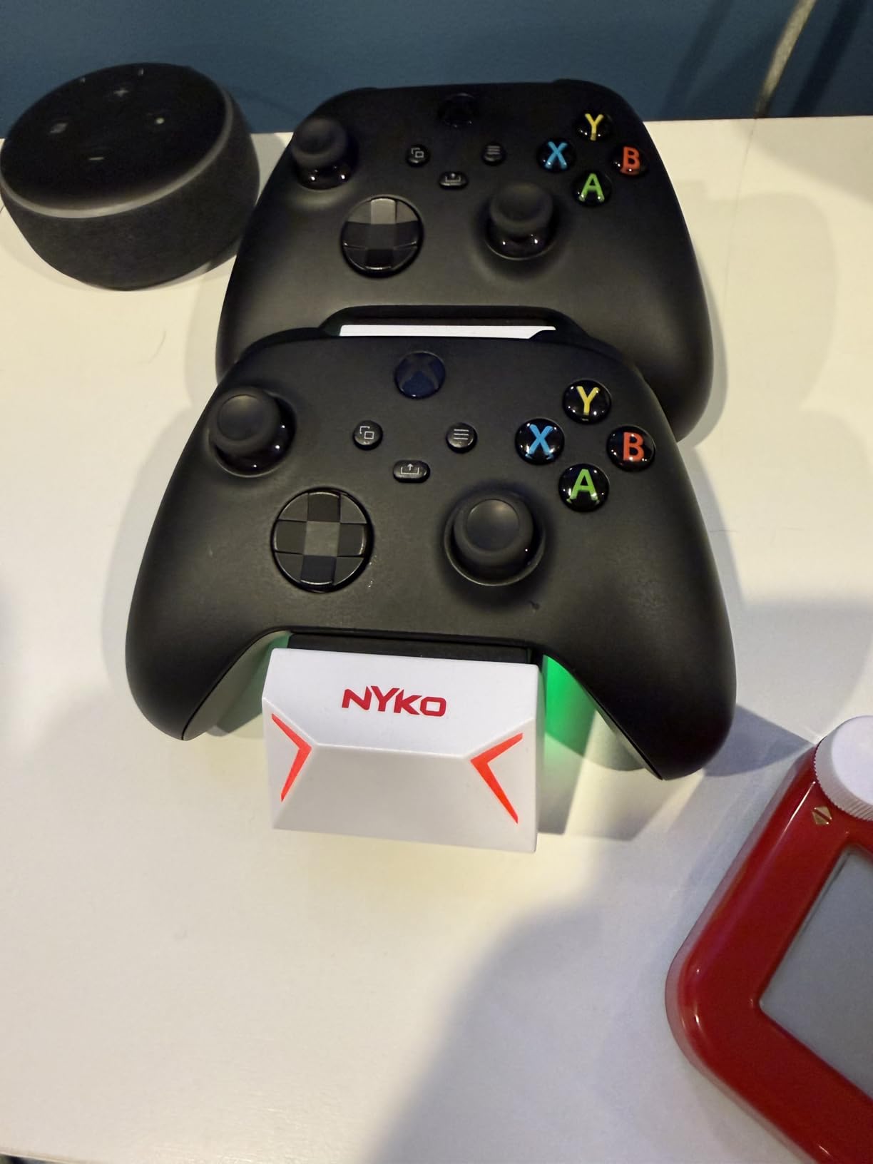 Nyko Charging Station for Xbox Series XS & Charge Base for 2 Controllers w/LED Indicators and Extra USB Port -Controller Charge Stand w/Rechargeable Batteries - Accessories customer photo 2
