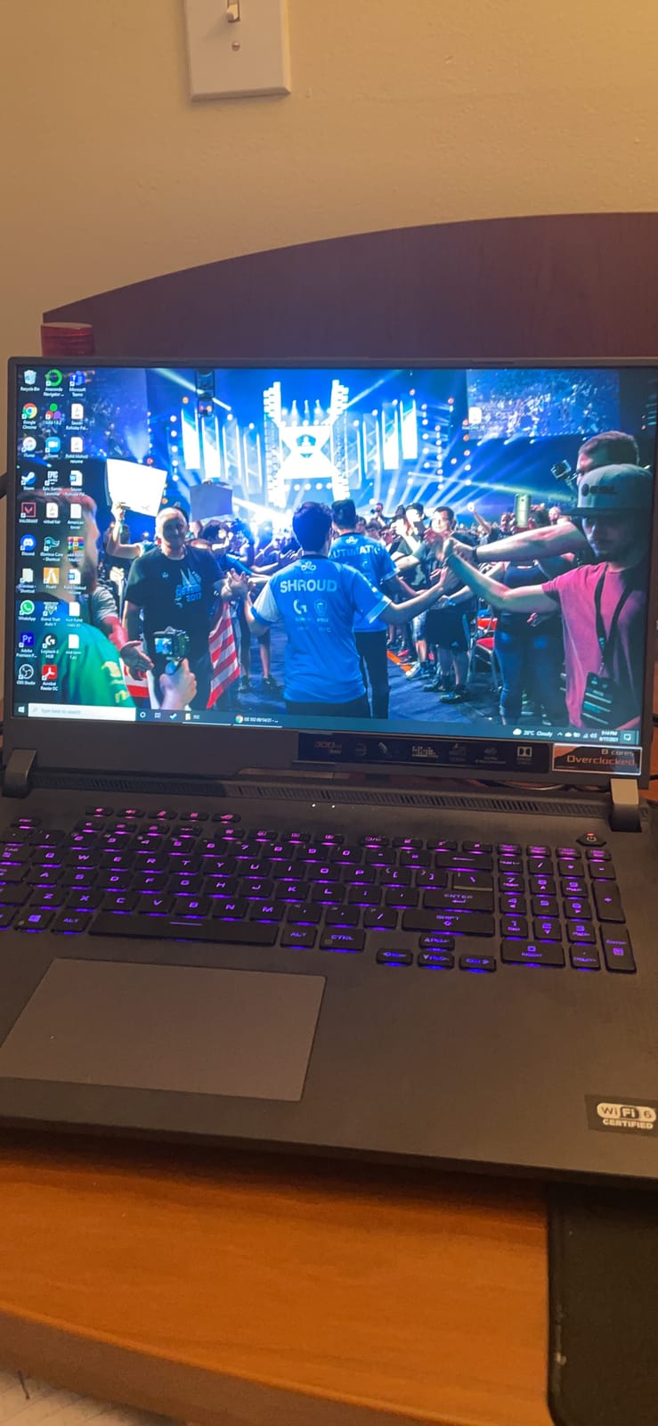 ASUS ROG Strix G17 (2021) Gaming Laptop, 17.3” 300Hz IPS Type FHD, NVIDIA GeForce RTX 3070, AMD Ryzen 9 5900HX, 16GB DDR4, 1TB PCIe NVMe SSD, RGB Keyboard, Windows 10, G713QR-ES96 customer photo 1