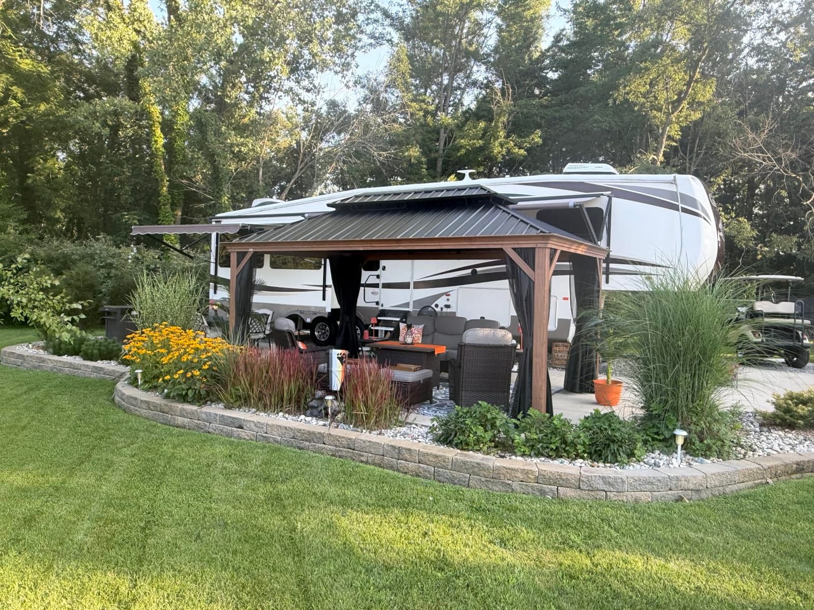 PURPLE LEAF Hardtop Gazebo 12' x 12' with Drainage System, Wood Grain Frame customer photo 2