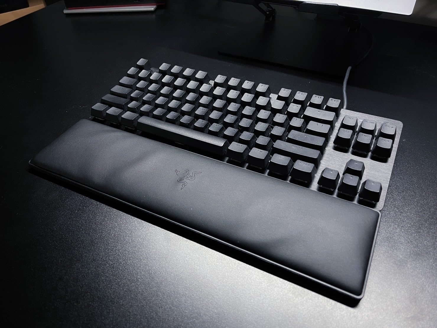 Logitech G413 TKL SE Mechanical Gaming Keyboard - Black customer photo 2