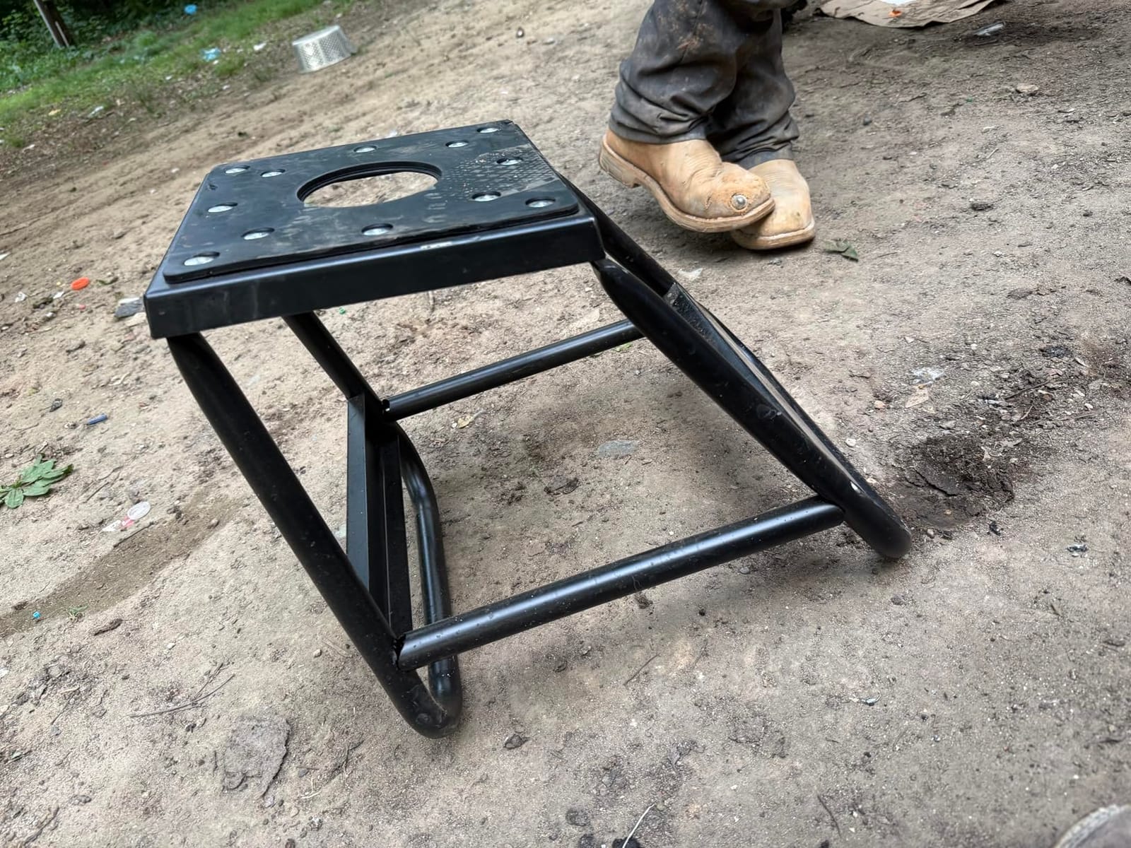 JFG RACING Detachable Dirt Bike Stand,Universal Motorcycle Lift Jack customer photo 1