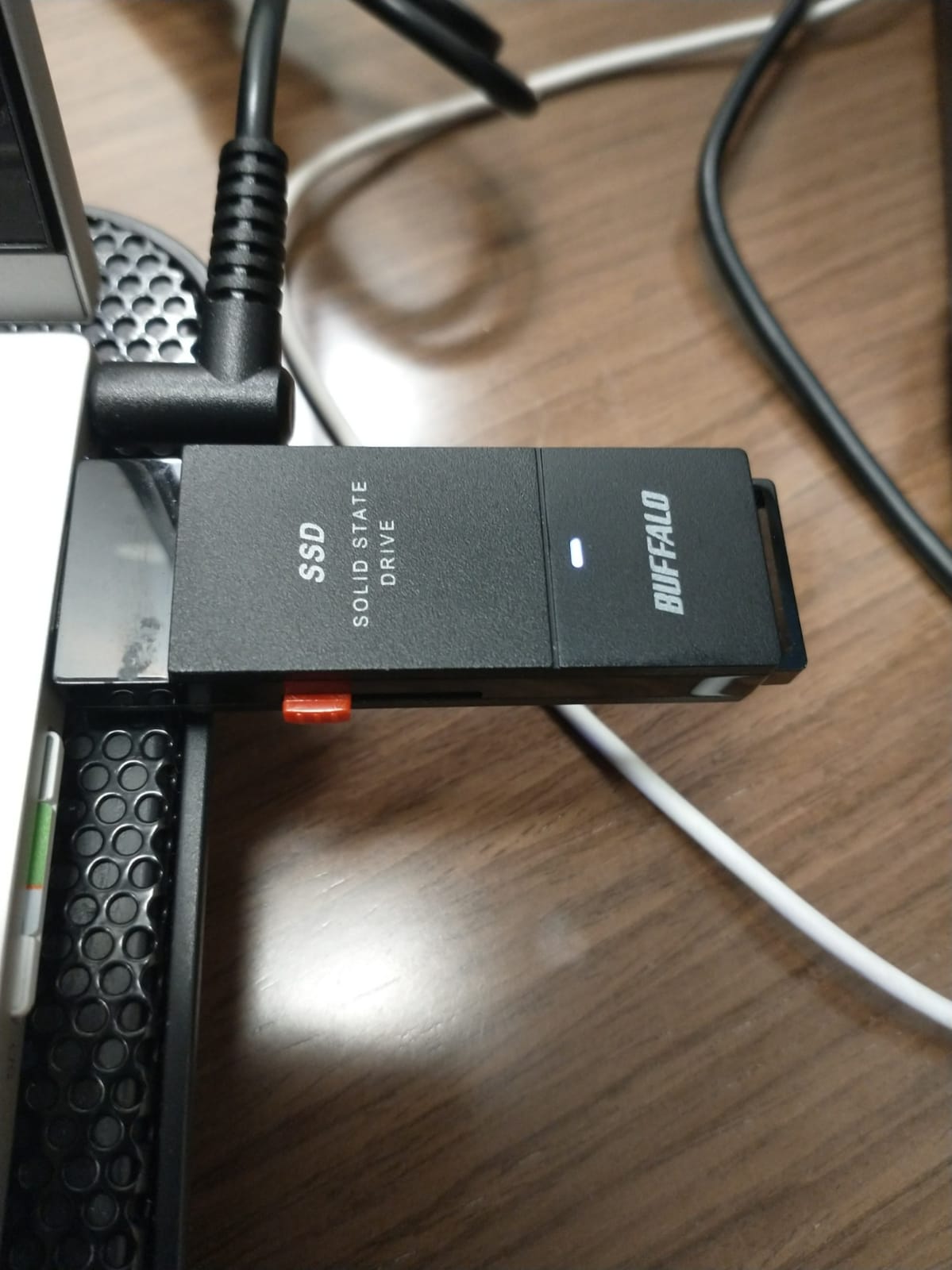 BUFFALO External SSD 1TB - Up to 600MB/s - USB-C - USB-A - USB 3.2 Gen 2 (Compatible with PS4 / PS5 / Windows/Mac) - External Solid State Drive Stick - SSD-PUT1.0U3B customer photo 2