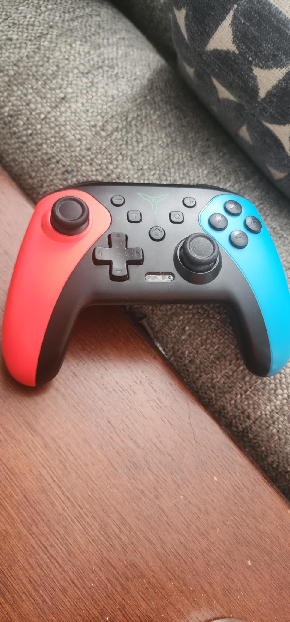 Wireless Switch Controller for Nintendo Switch/Switch 2/Lite/OLED Controller, Switch Controller with a Mouse Touch Feeling on Back Buttons, Extra Switch Pro Controller with Wake-up,Programmable, Turbo Function customer photo 2