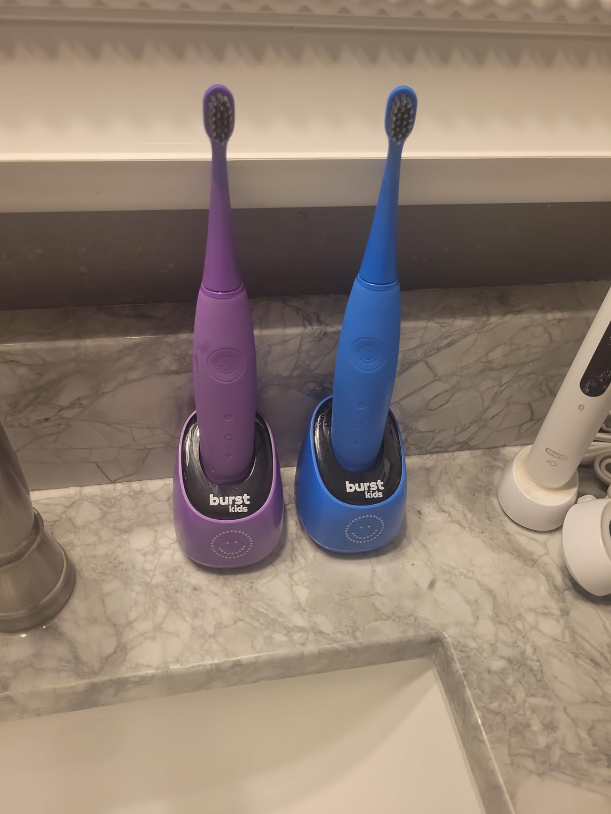 Burst Kids & Toddlers Electric Toothbrush (Pink) | Soft Bristles customer photo 2