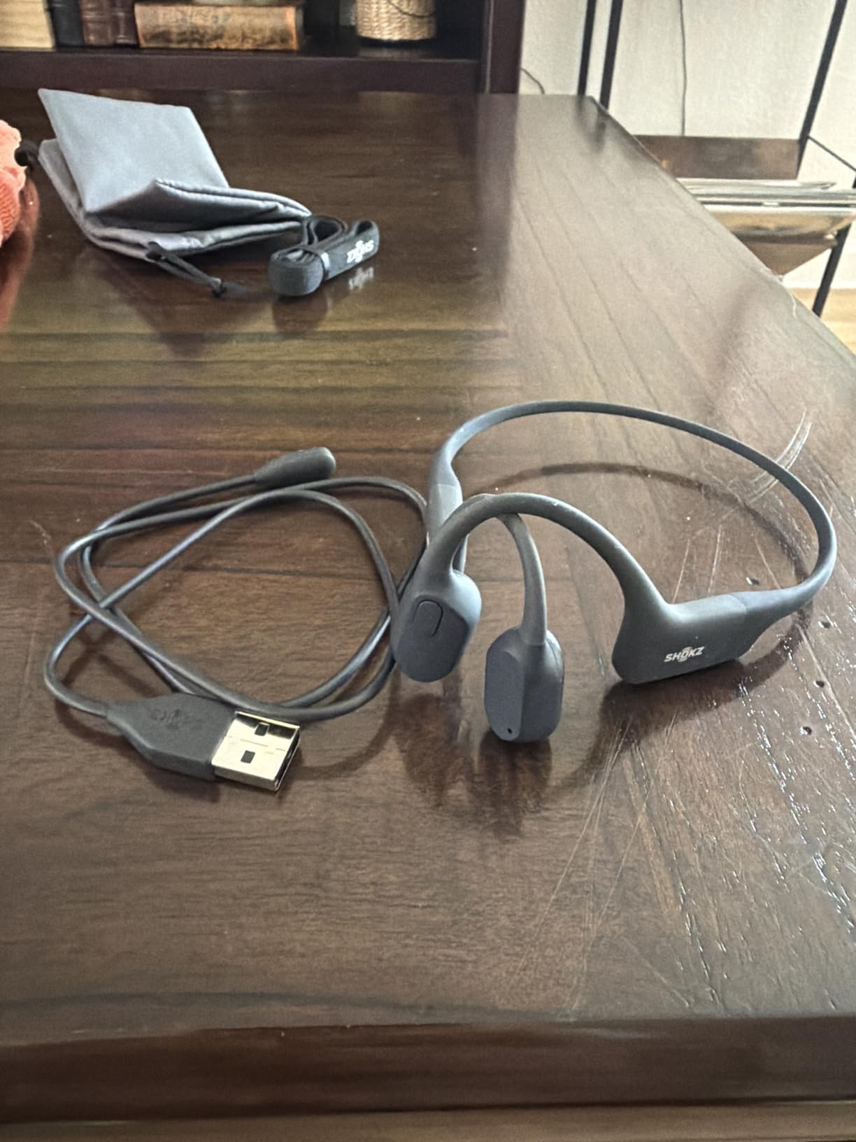 SHOKZ OpenRun Bone Conduction Open-Ear Bluetooth Sport Headphones, Black customer photo 1