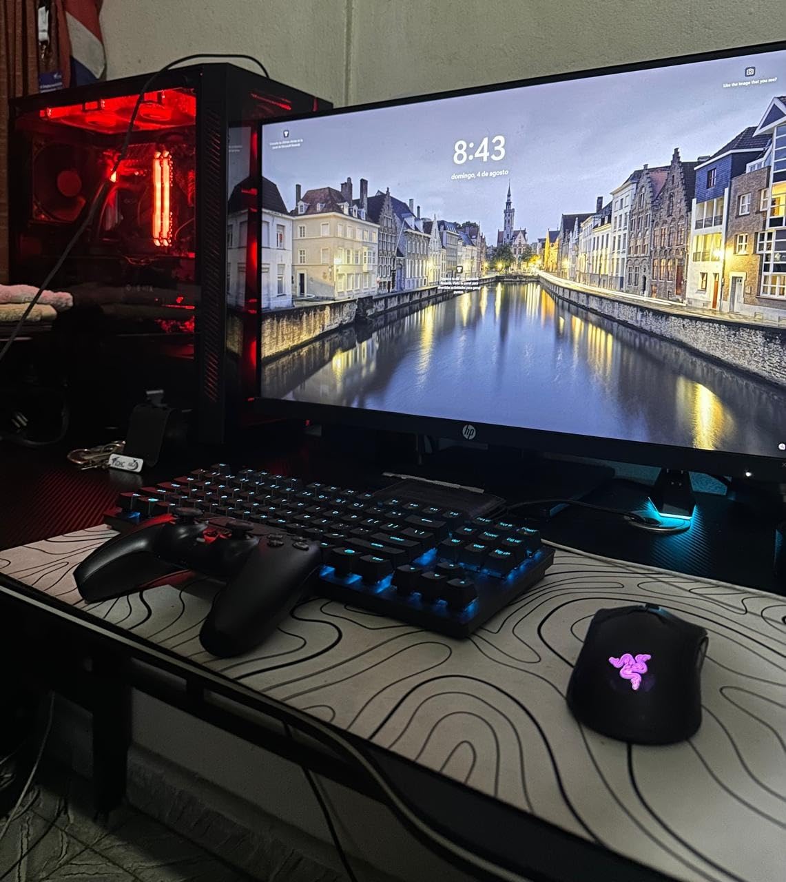 Razer Huntsman V2 TKL Tenkeyless Gaming Keyboard: Fast Clicky Optical Switches w/Quick Keystrokes & 8000Hz Polling Rate - Detachable Type-C Cable - Doubleshot PBT Keycaps - Ergonomic Wrist Rest customer photo 1