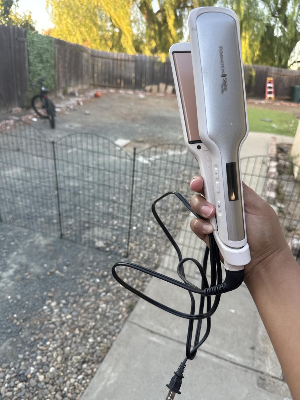 Remington Shine Therapy 1 Inch Hair Straightener, Argan Oil & Keratin customer photo 1
