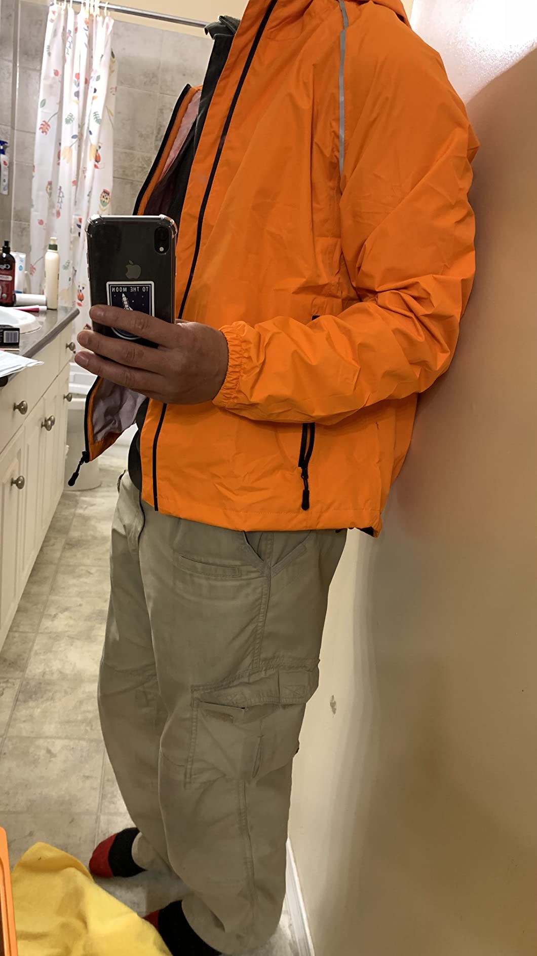 Hugut Men's Cycling Running Rain Jacket Lightweight Waterproof Biking Hiking Windbreaker Raincoat Reflective Packable customer photo 1