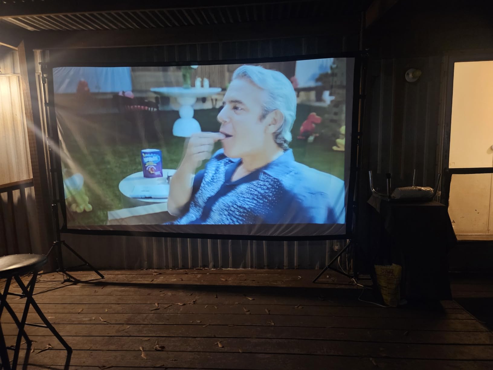 100 Inch Outdoor Projector Screen with One-Piece Telescopic Stand, Wrinkle-Resistant 4K HD Movie Screen for Backyard, Camping and Indoor Home Theater (Fits Long Throw Projectors) customer photo 2