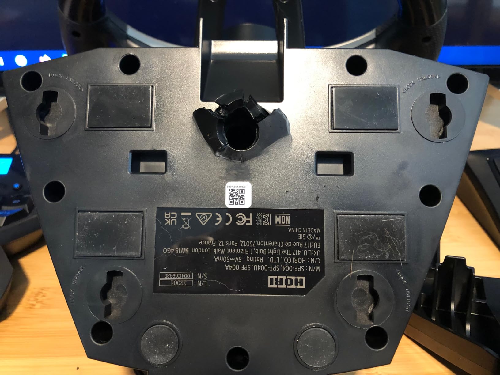 HORI Racing Wheel Apex for Playstation 5, PlayStation 4 and PC - Officially Licensed by Sony - Compatible with Gran Turismo 7 customer photo 1