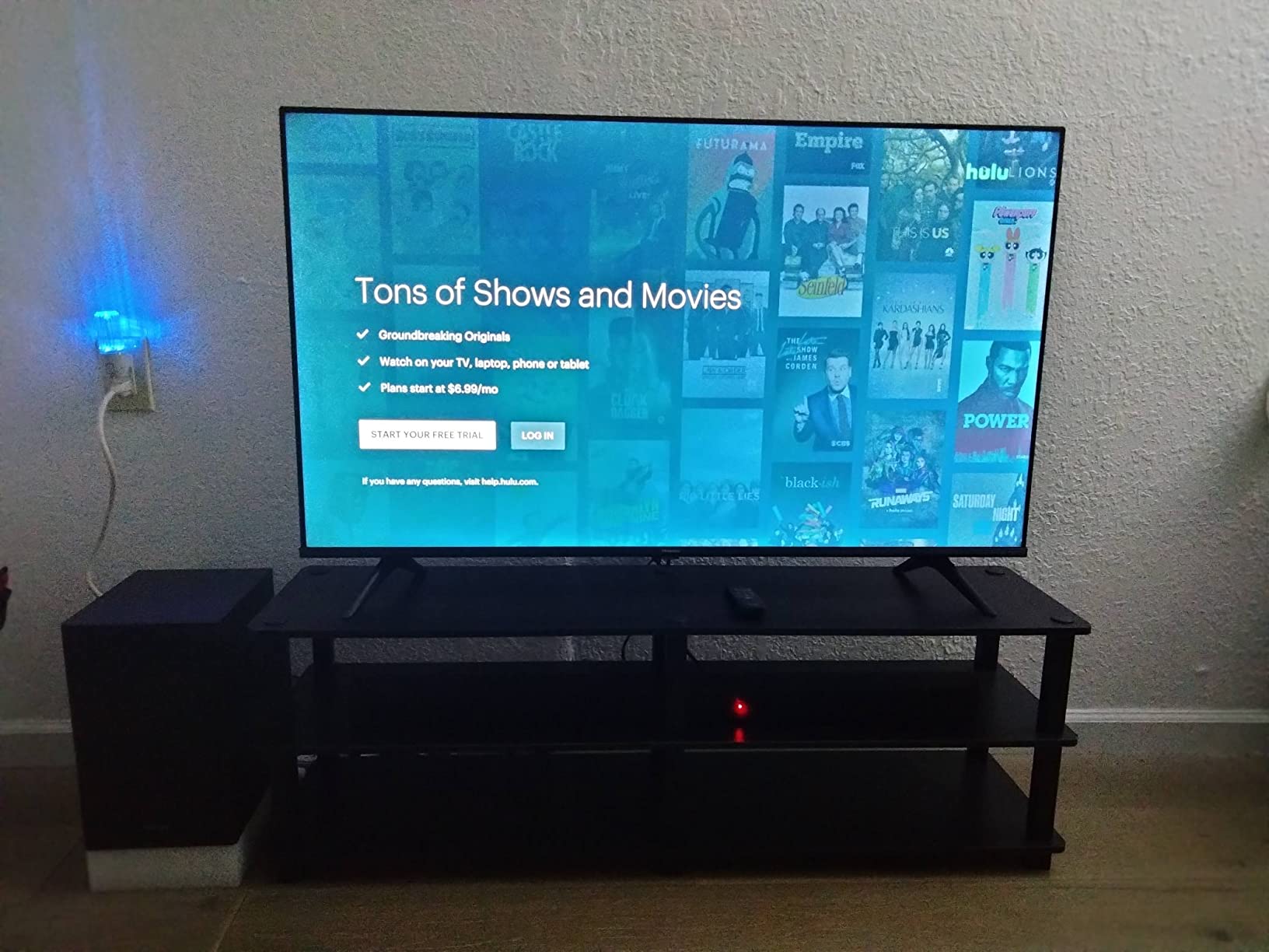 Hisense 65-Inch Class A6 Series 4K UHD Smart Google TV with Alexa Compatibility, Dolby Vision HDR, DTS Virtual X, Sports & Game Modes, Voice Remote, Chromecast Built-in (65A6H),Black customer photo 1