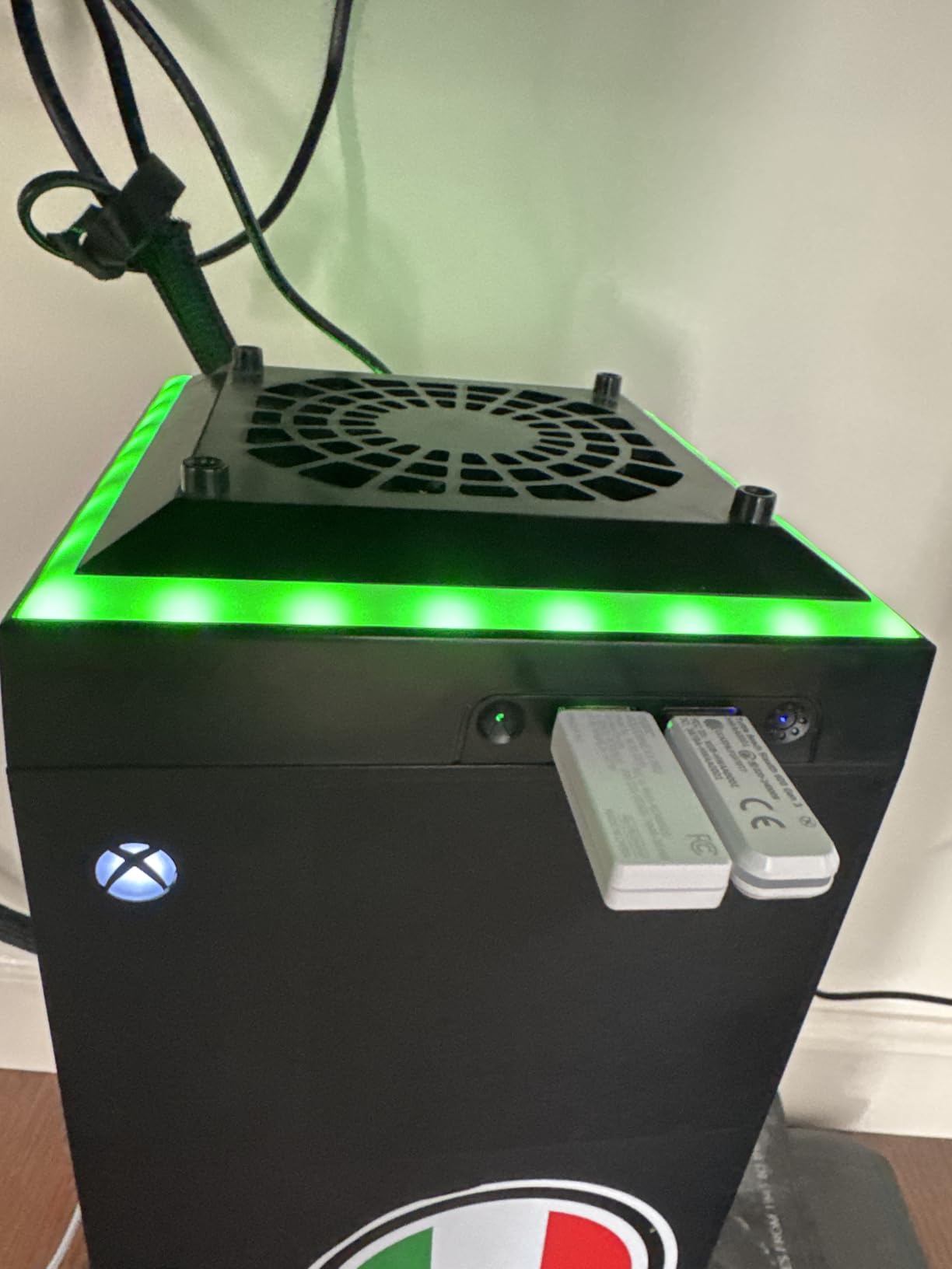 MENEEA Cooling Fan Dust Proof for Xbox Series X Console with Colorful Light customer photo 2