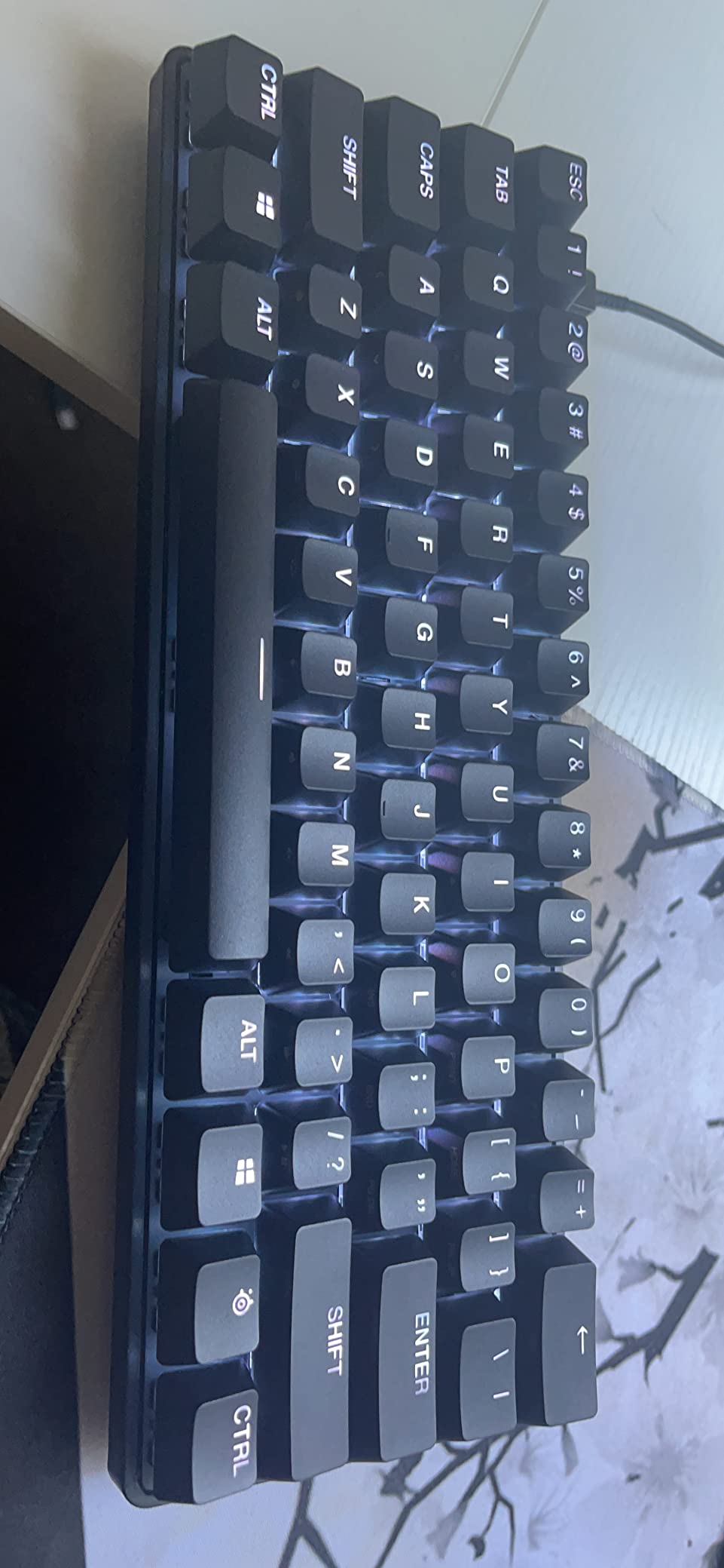 SteelSeries Apex Pro Mini HyperMagnetic Gaming Keyboard – Adjustable Actuation – Compact 60% Form Factor – RGB – PBT Keycaps – USB-C​ customer photo 1
