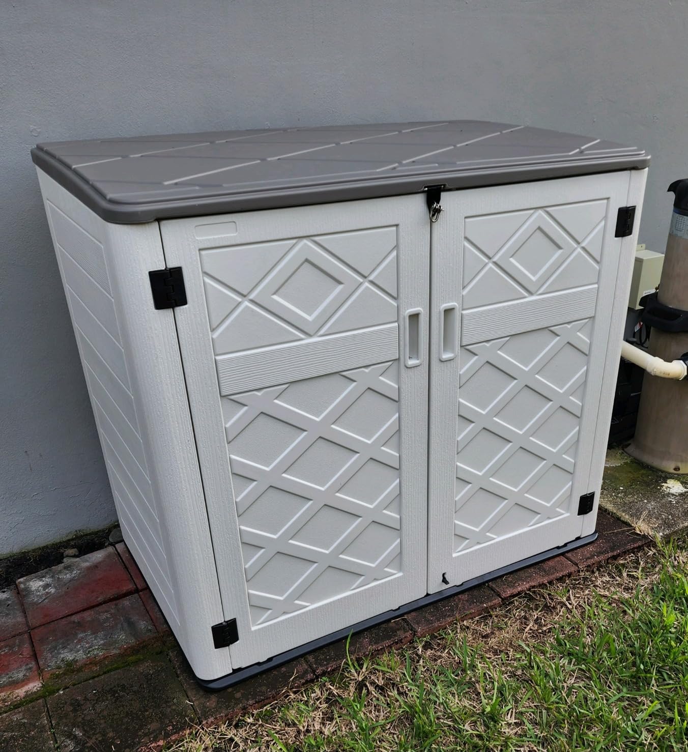 KINYING Larger Outdoor Storage Shed Weather Resistance, Horizontal Outdoor Storage Box Waterproof for Garden, Patios, Backyards, 48 Cu.ft Capacity for Garbage Cans, Lawn Mower, Garden Tools customer photo 1