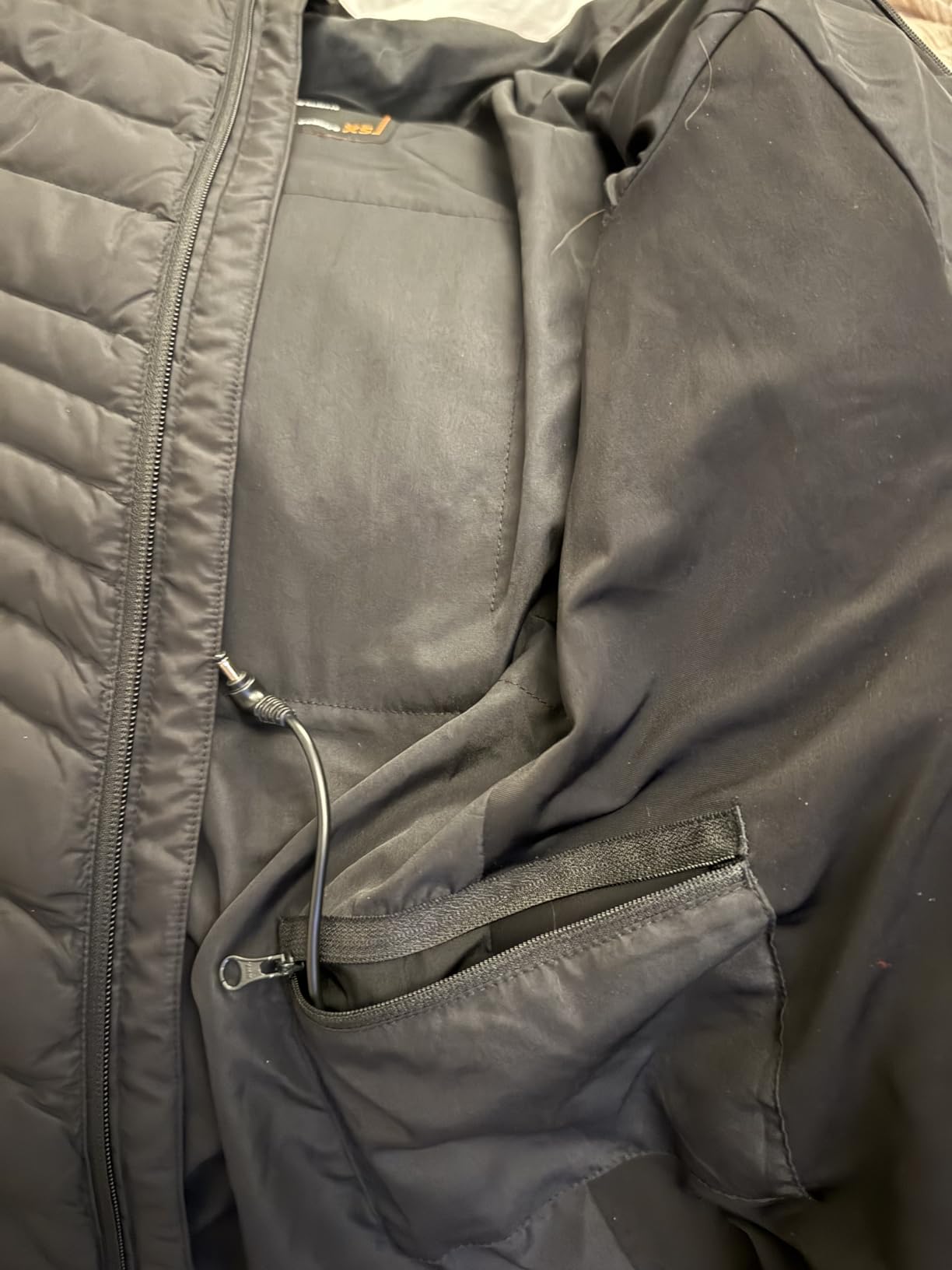 ORORO Women's 800-Fill Heated Down Jacket with Detachable Hood and Battery customer photo 1