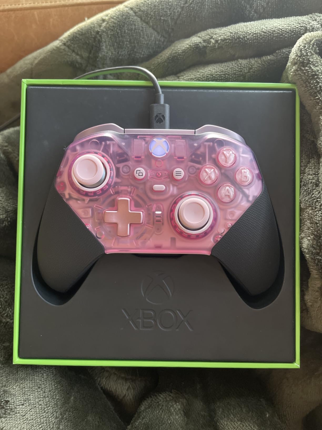 Xbox Wireless Gaming Controller | Elite Series 2 Core | White | Console, PC, and Android | Adjustable Thumbsticks | Trigger Locks customer photo 1