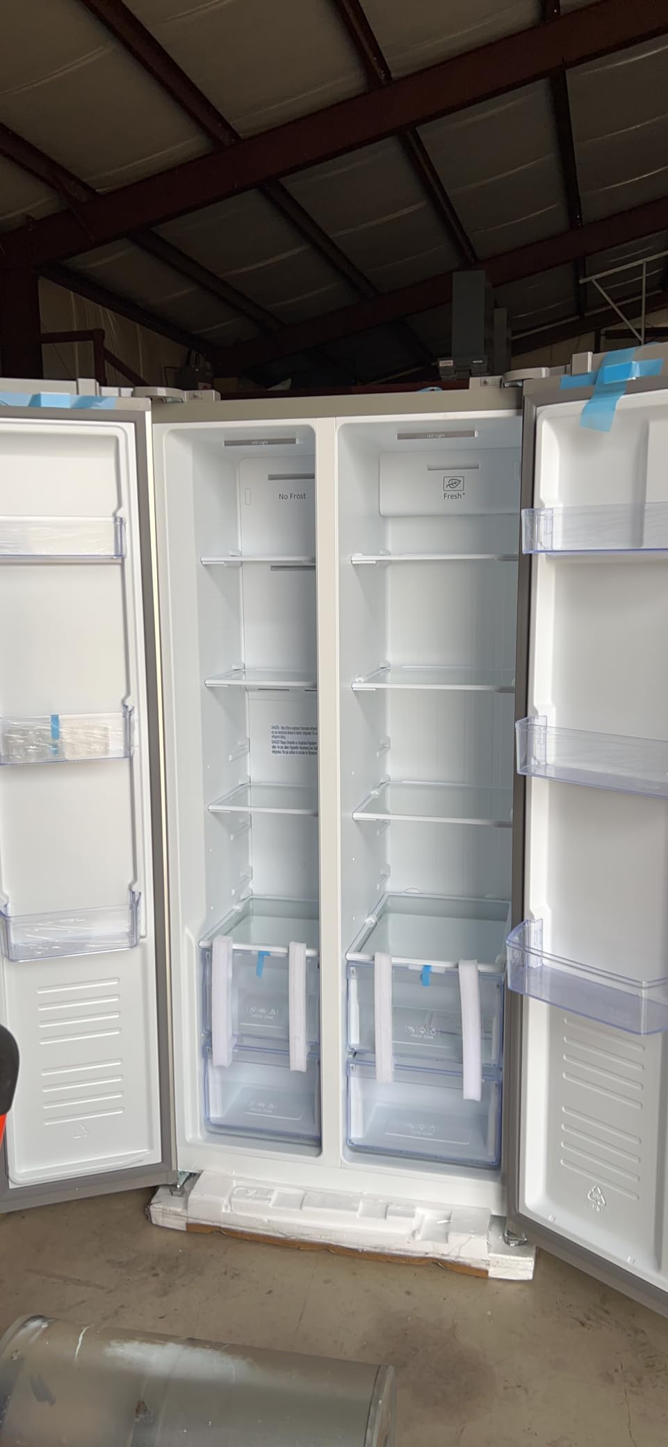 Hamilton Beach HBF1558 15.6 cu ft Counter Depth Full Size Refrigerator, Side Doors, Stainless customer photo 1