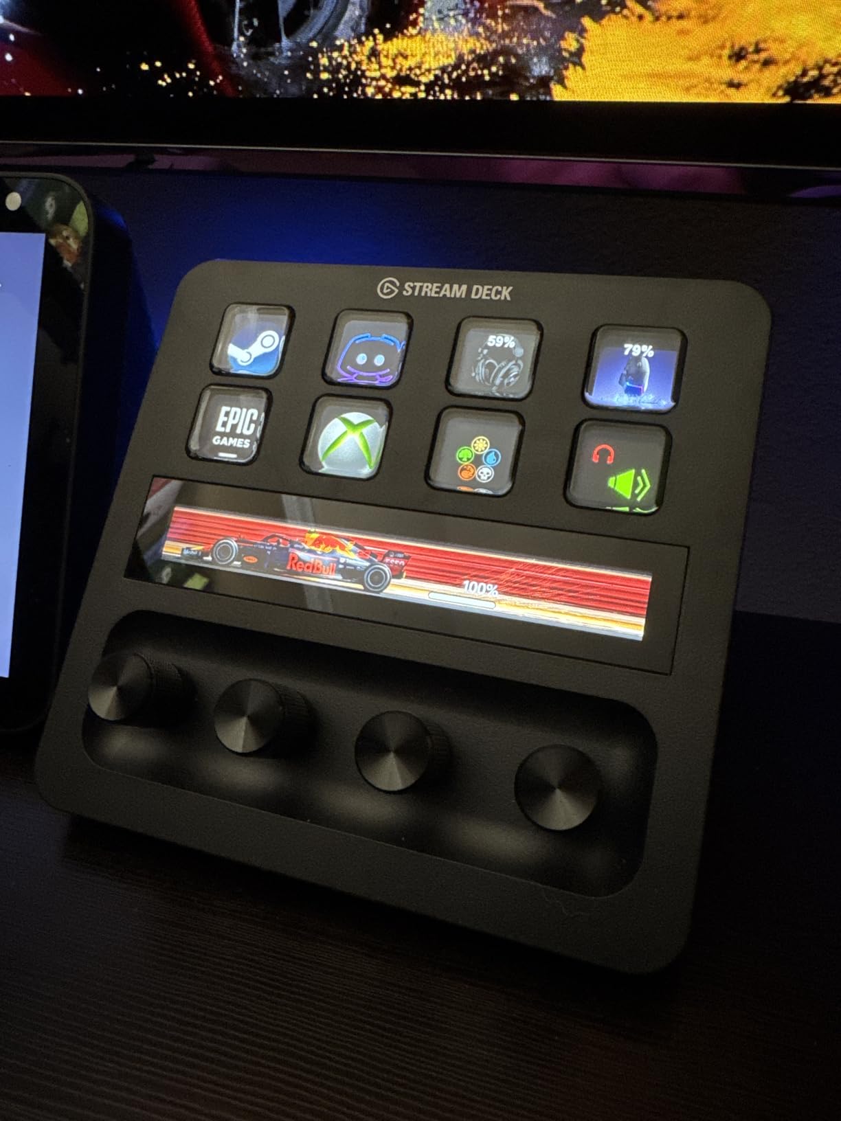 Elgato Stream Deck +, Audio Mixer and Studio Controller customer photo 1