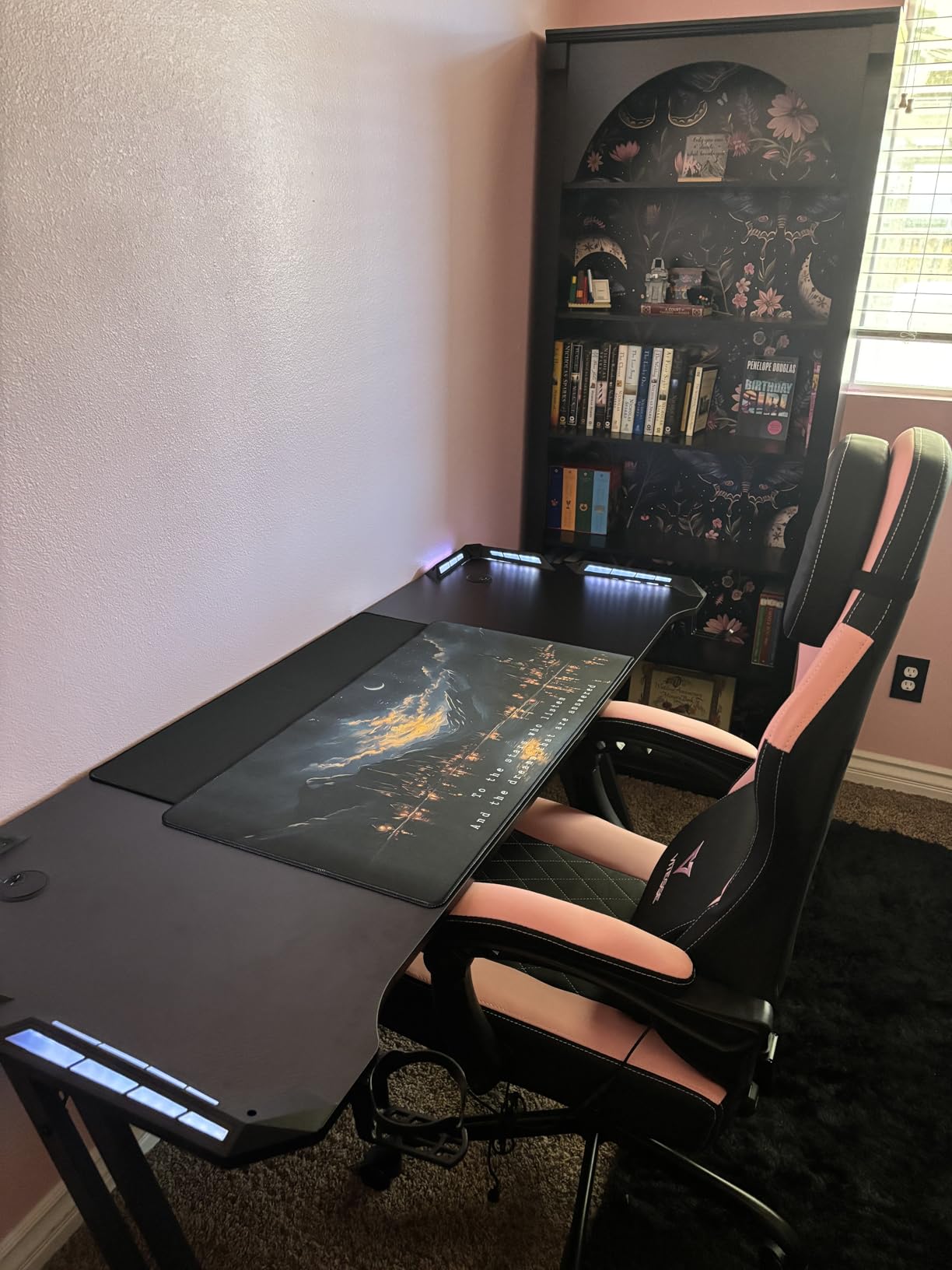HLDIRECT 63 Inch Gaming Desk Z Shaped Carbon Fiber Computer Desk with LED customer photo 1