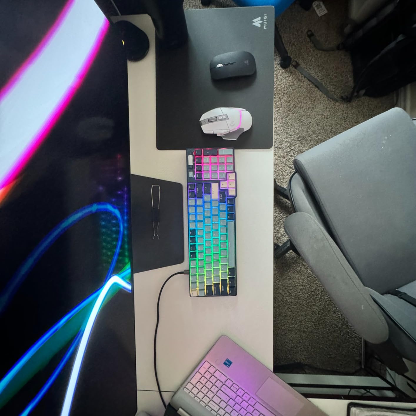 RK ROYAL KLUDGE RK96 RGB Wireless Mechanical Gaming Keyboard w/Wrist Rest customer photo 2
